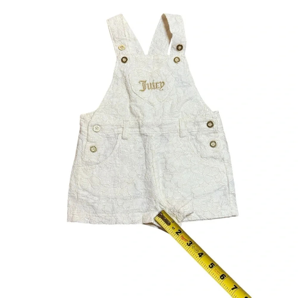 Juicy Couture Baby Girl White Textured Romper Overalls Gold Logo Snap Size 18M